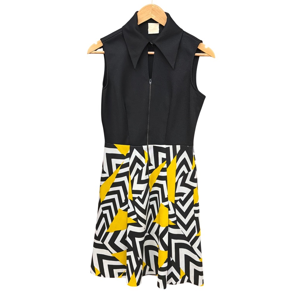 Vintage Geometric Retro Mod 60s 70s Mini Dress Dopamine Dressing Op Art Indie